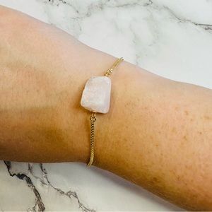 NEW! Pretty Bird 14k Gold Plate Raw Rose Quartz Crystal Adjustable Bracelet